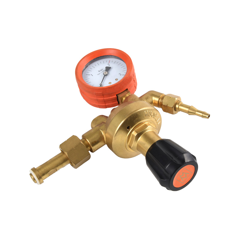 Taliansky typ regulátora propánu Lpg mosadzný regulátor tela Yqwpf-10 & Yqwpf-11 (Xiaogalao)